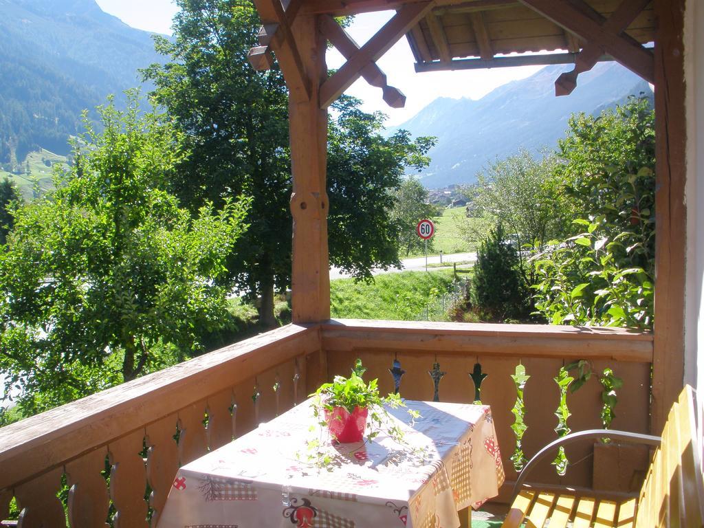 Haus Ruetzbach Lägenhet Neustift im Stubaital Rum bild
