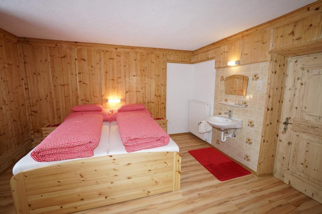 Haus Ruetzbach Lägenhet Neustift im Stubaital Exteriör bild