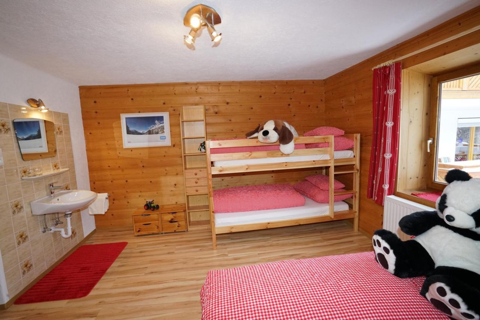 Haus Ruetzbach Lägenhet Neustift im Stubaital Exteriör bild